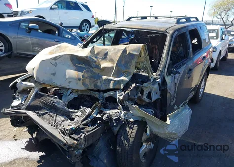 2012 Ford Escape Xlt z USA, uszkodzony, nr VIN 1FMCU0D7XCKB31708